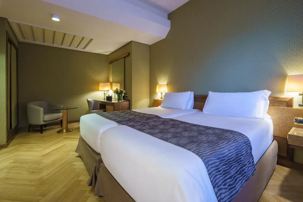 Room, Exe Majestic, Naples