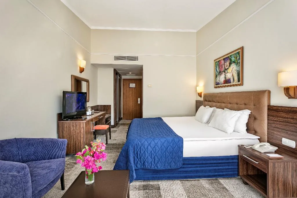 DOUBLE CLUB Room, Pine Beach Belek, Antalya
