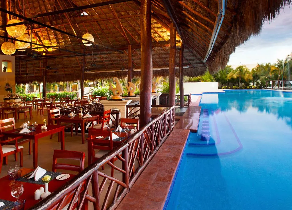 Restaurant, El Dorado Casitas Royale Spa Resorts All Inclusive, Cancun Area