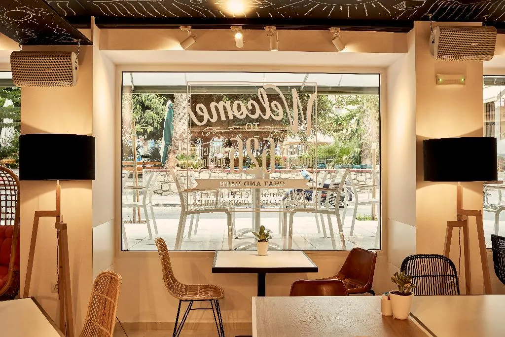 Bar, Olive Green Hotel, Crete