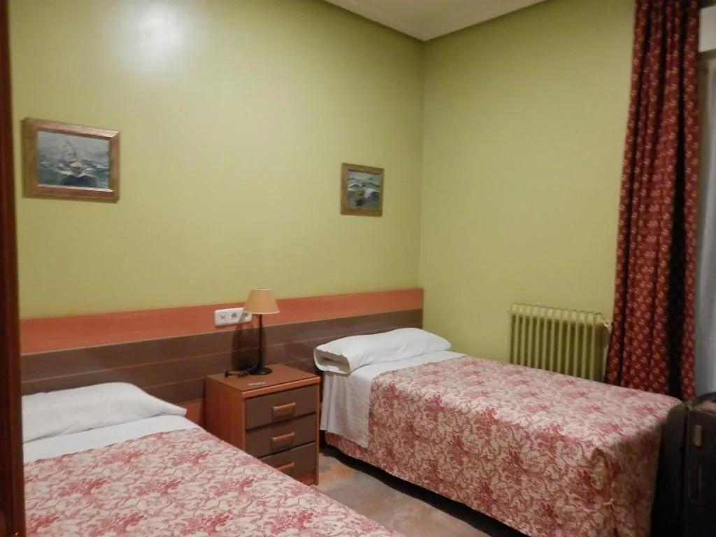 Room, Hostal Del Pez Azul, Madrid