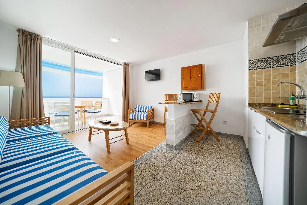 APARTMENT SUPERIOR CAPACITY 3 Room, Maracaibo, Gran Canaria