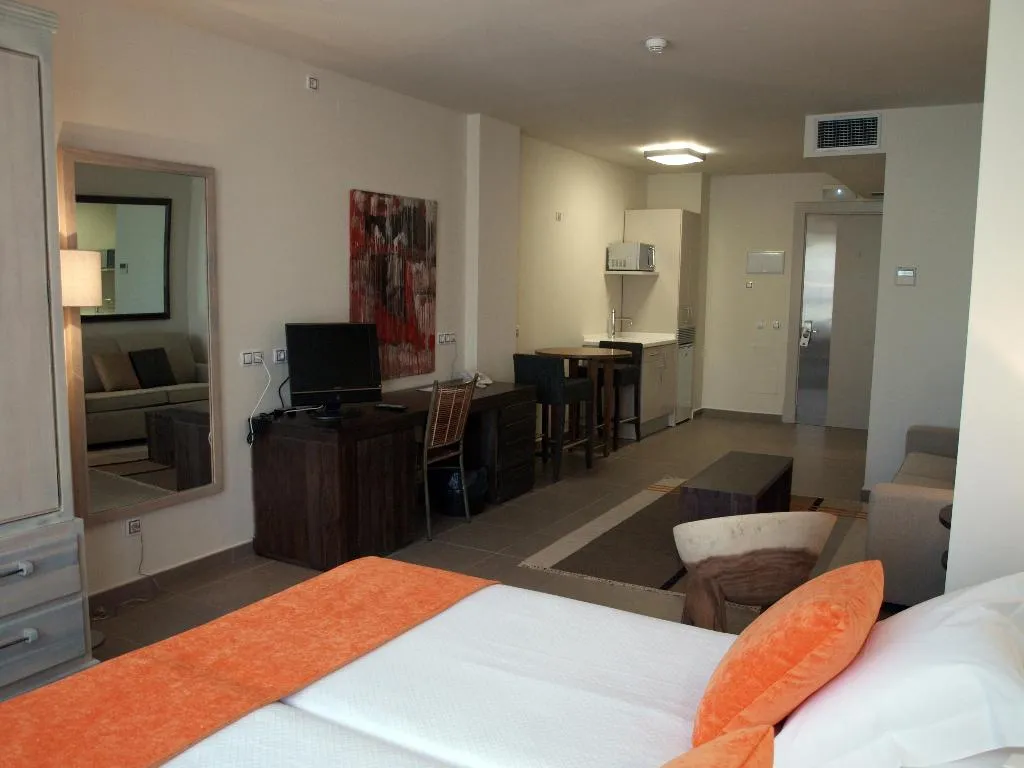 DOUBLE SINGLE USE STANDARD Room, Eco Alcala Suites, Madrid
