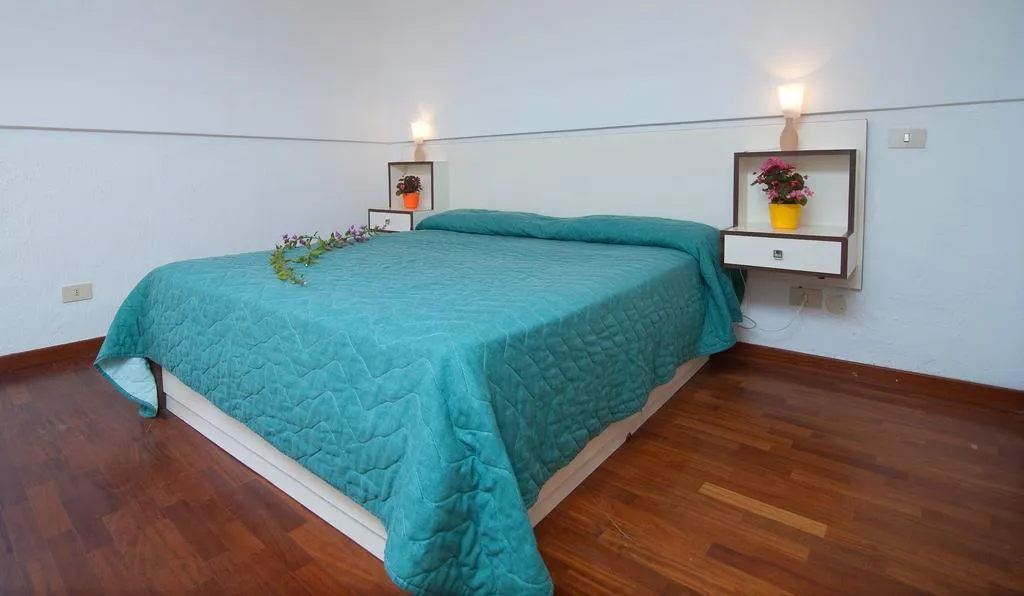 Double or Twin ECONOMY Room, Freedom Holiday Residence, Naples