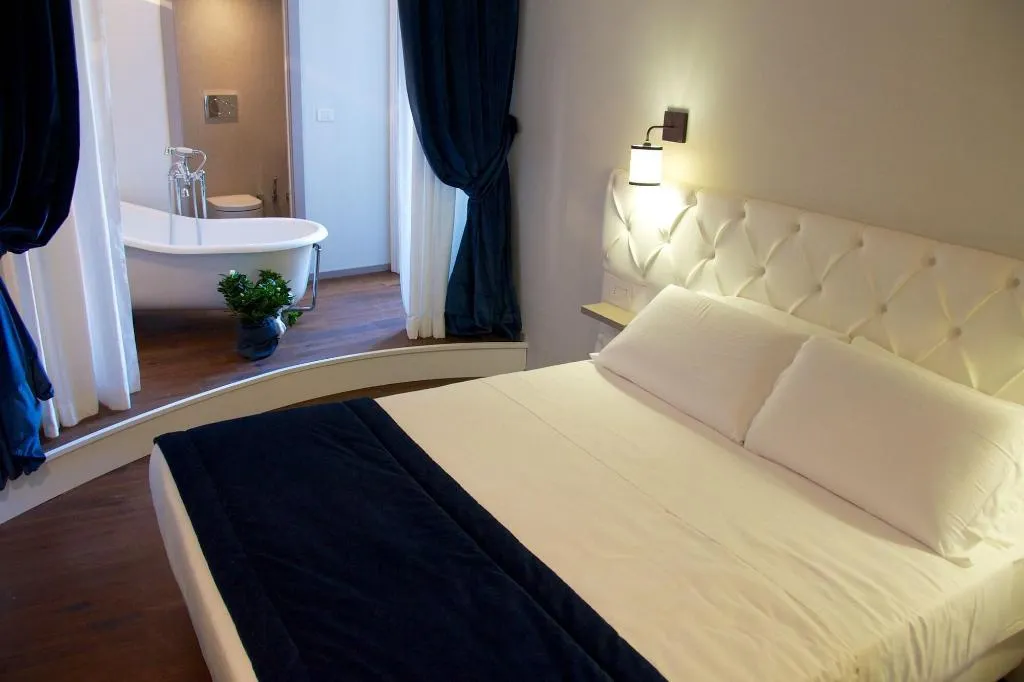 General view, Piazza Farnese Luxury Suites, Rome