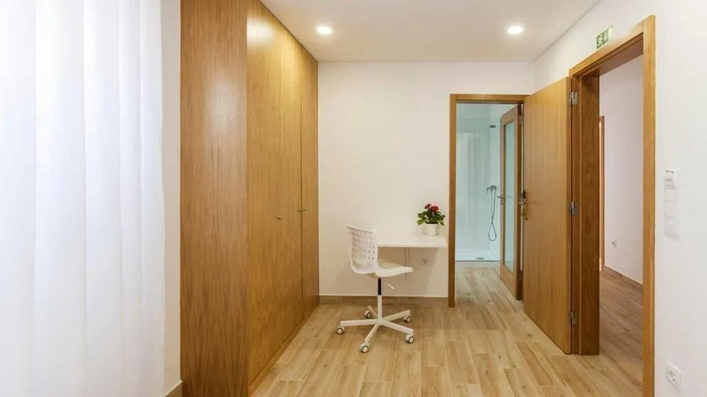 Room, Central Suites, Porto