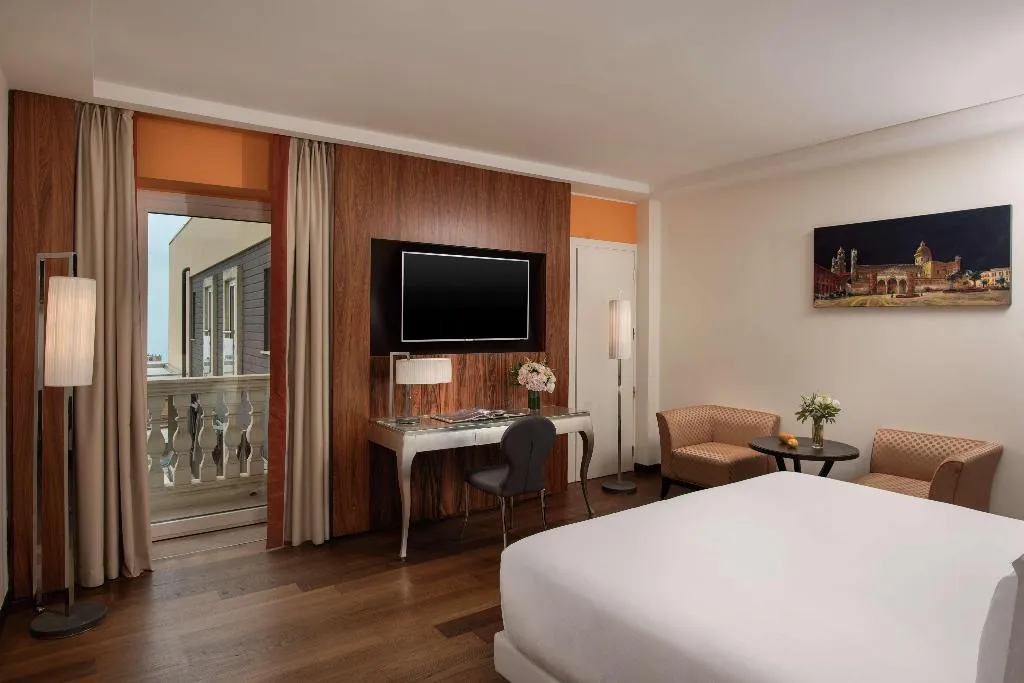 Room, NH Collection Taormina, Taormina