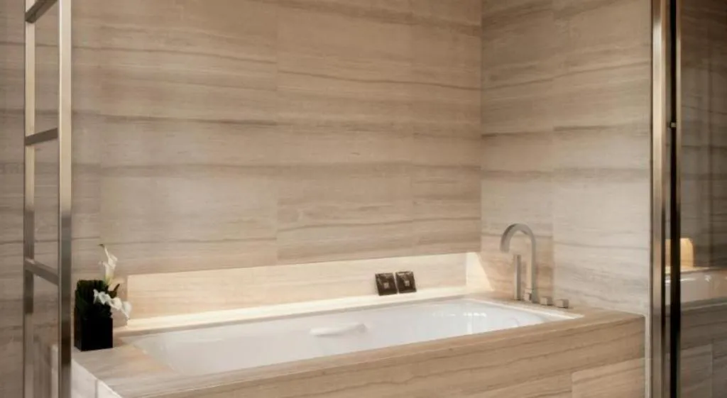 SUITE EXECUTIVE Room, Armani Hotel Milano, Milan