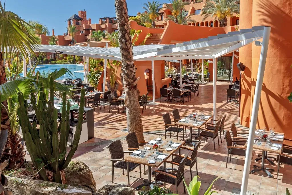 Restaurant, Royal Hideaway Sancti Petri, Costa De La Luz