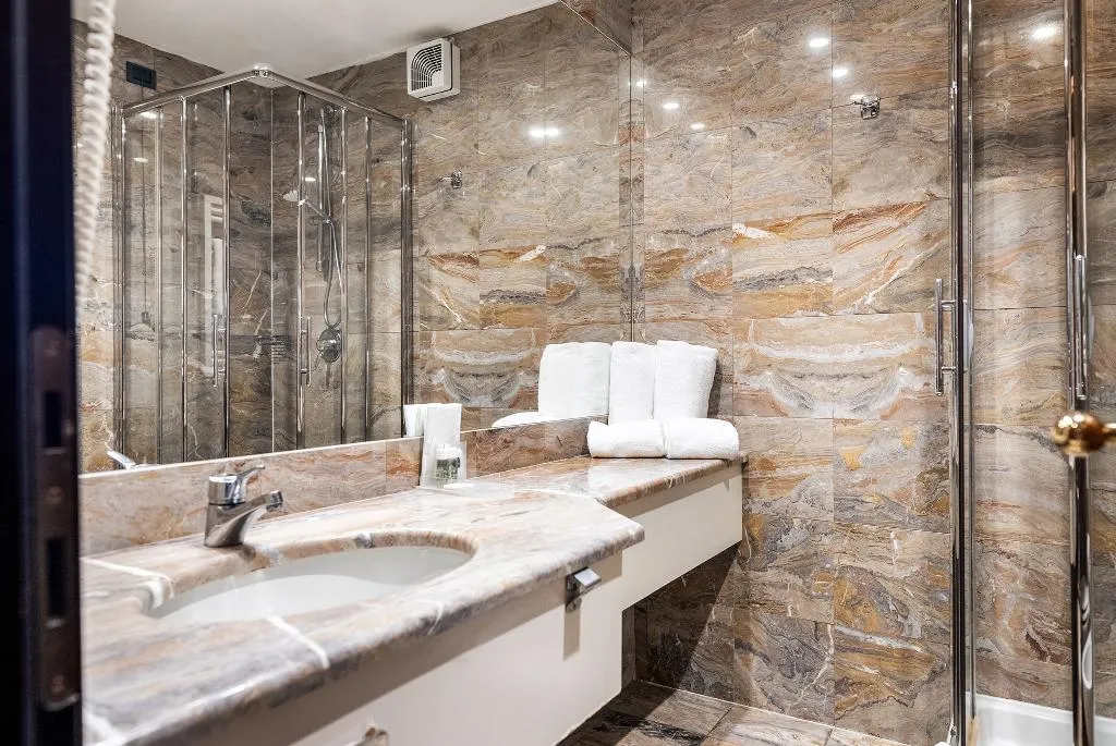 TWIN SUPERIOR Room, Abacus Hotel, Milan