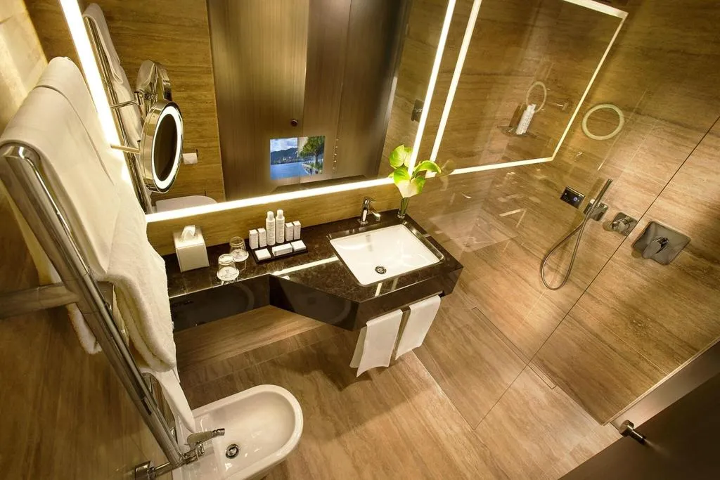 DOUBLE PREMIUM Room, Cavour, Milan