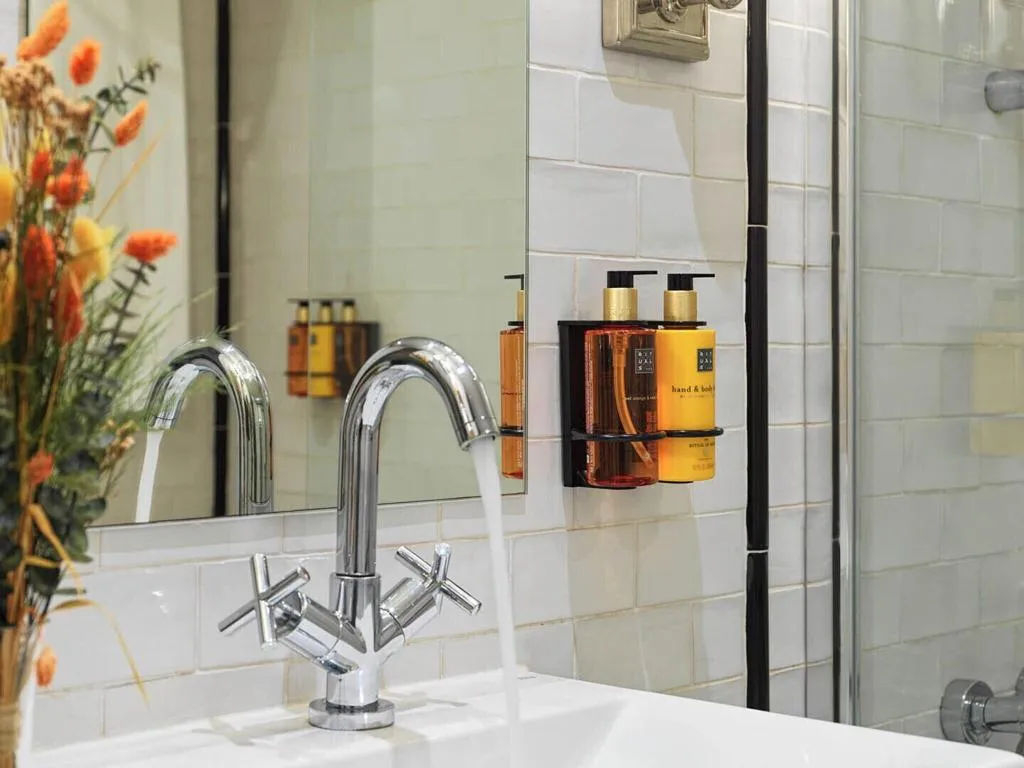 SUITE TWO BEDROOMS Room, H10 Catalunya Plaza-Boutique Hotel, Barcelona
