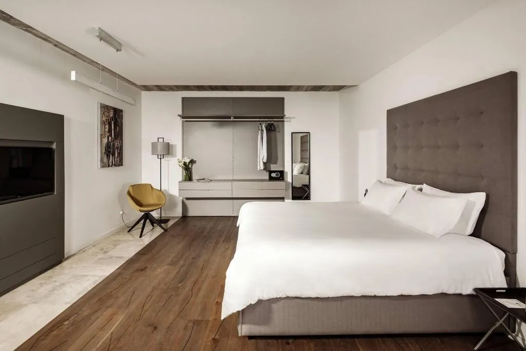 DOUBLE SUPERIOR QUEEN BED Room, 19 Rooms, Malta