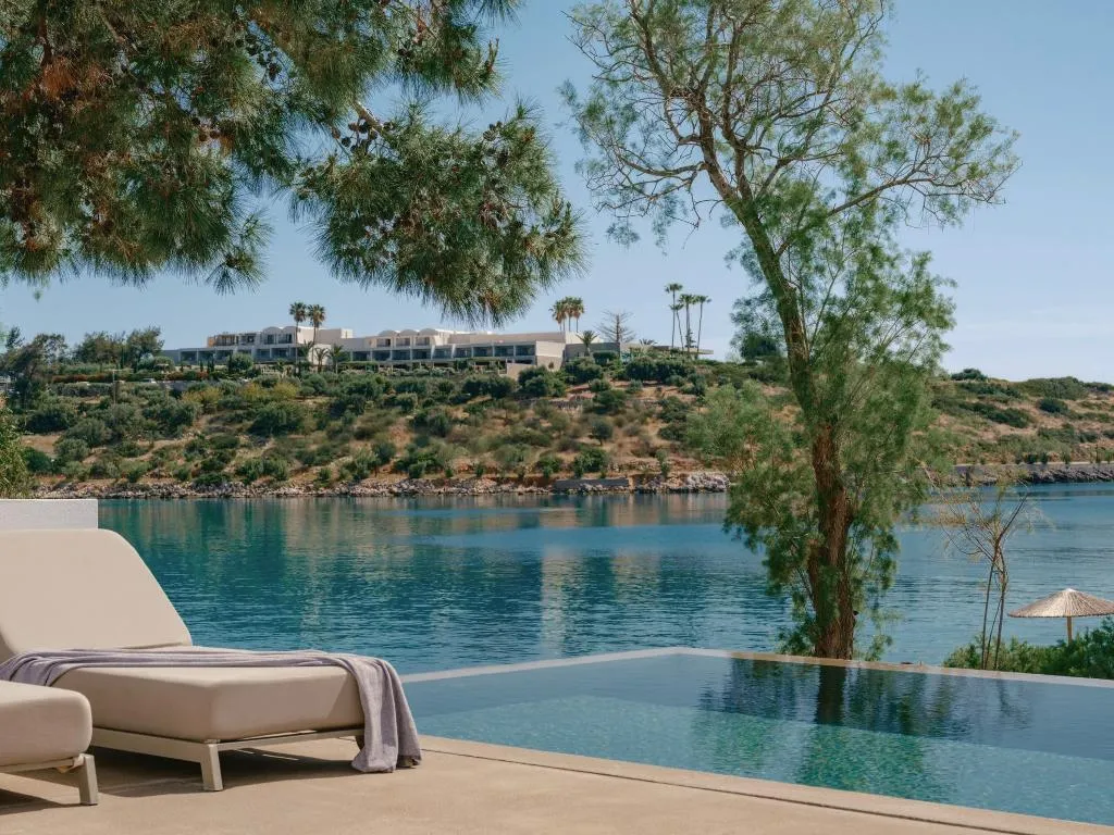VILLA WITH PRIVATE POOL Room, Minos Beach Art Hotel, a Member of Design Hotels, Crete