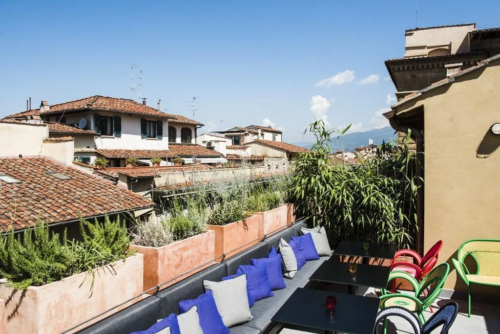 Terrace, Milu Firenze, Florence