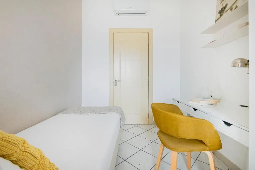 APARTMENT TWO BEDROOMS WITH AIR CONDITIONING Room, HQ Aparthotel Milano Inn – Smart Suites, Milan