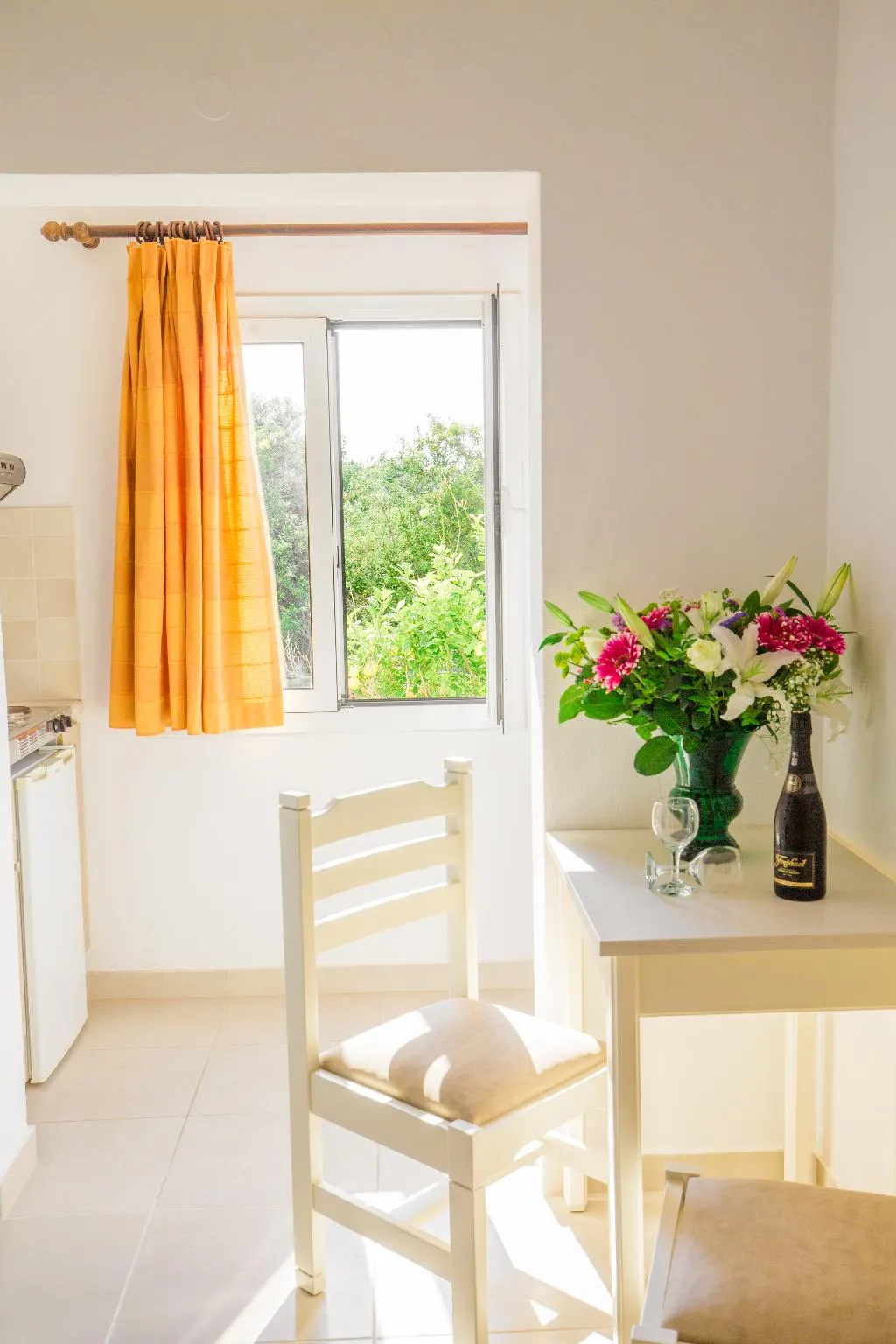 STUDIO SUPERIOR POOL VIEW Room, Mastorakis Studios, Crete