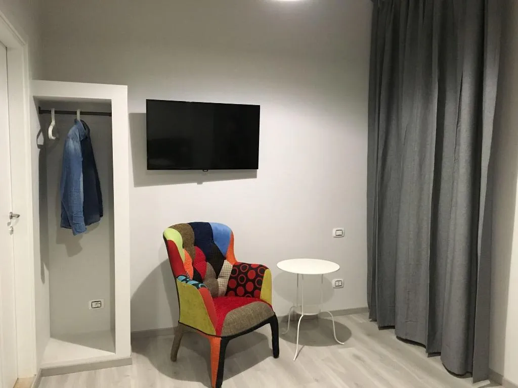 Room, Cinque Sogni, Rome