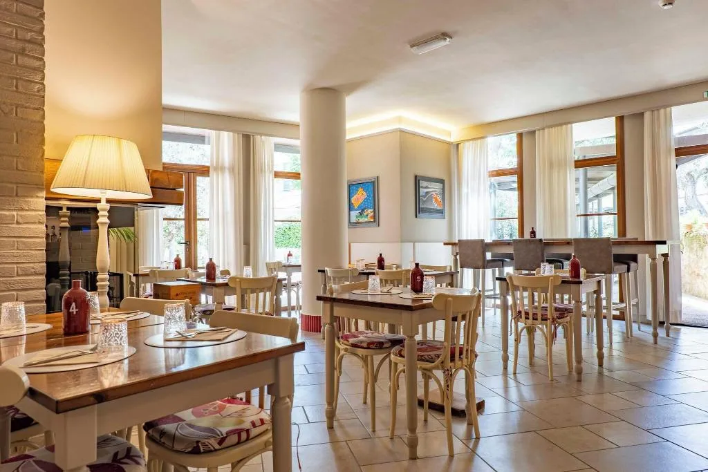 Restaurant, Villa San Paolo, Florence