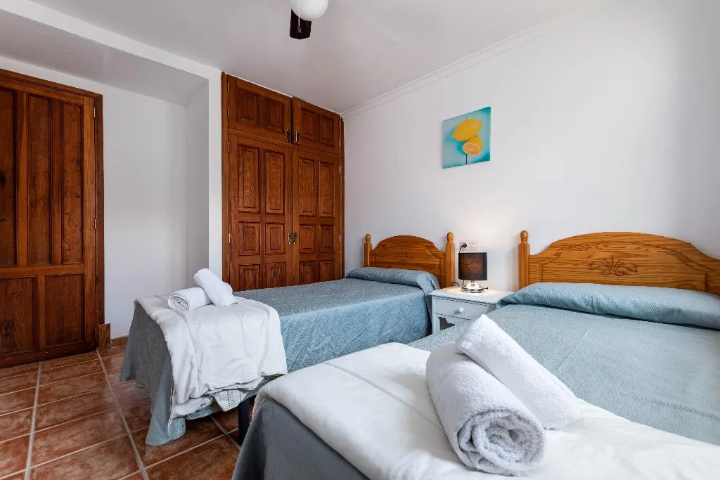 APARTMENT TWO BEDROOMS Room, Acapulco Apartments, Majorca