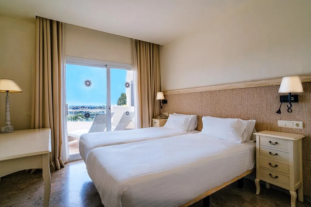 APARTMENT THREE BEDROOMS Room, Aparthotel Cordial Mijas Golf, Costa Del Sol