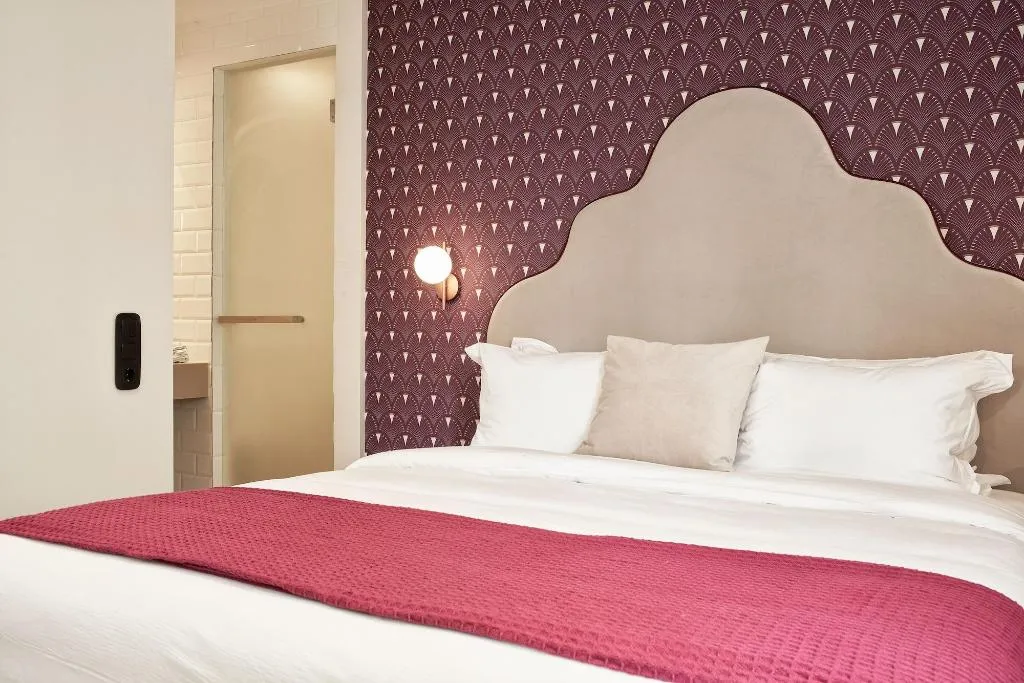 Room, Athens4, Athens