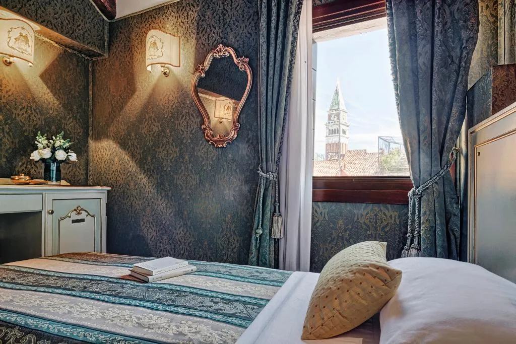 SINGLE STANDARD Room, Antica Locanda Al Gambero, Venice
