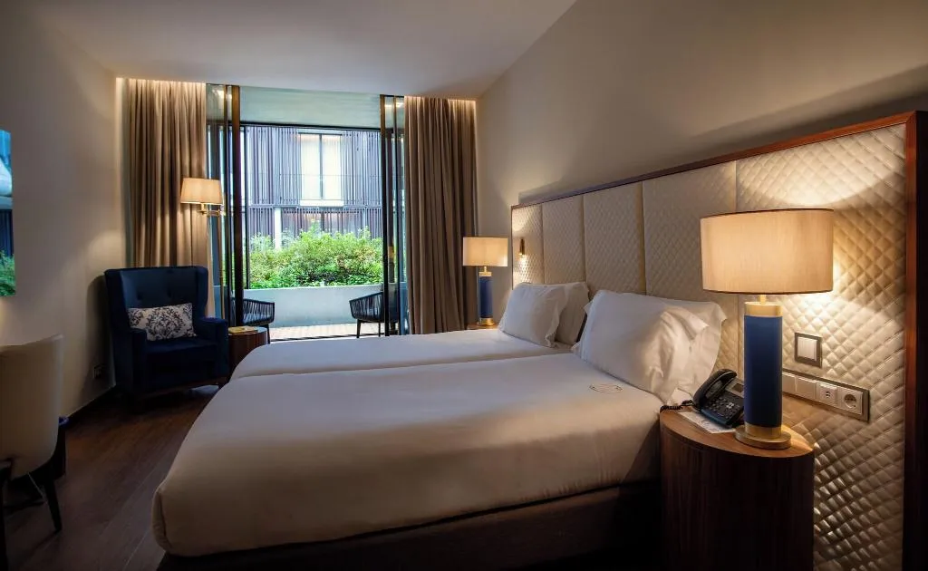 TWIN DELUXE Room, Boeira Garden Hotel Porto Gaia, Curio Collection, Porto