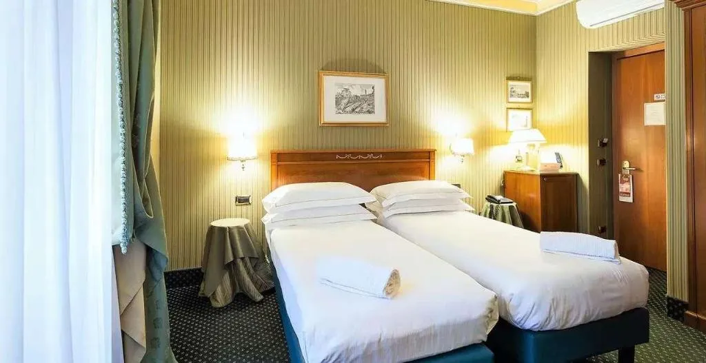 Room, Hotel Manfredi Suite In Rome, Rome
