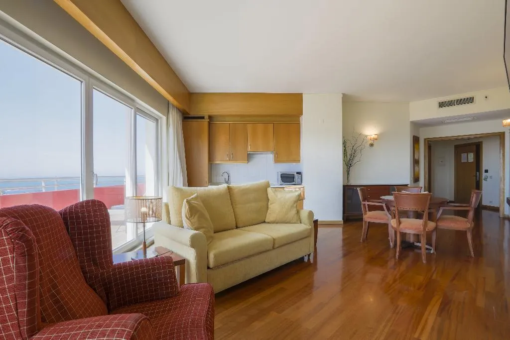 APARTMENT TWO BEDROOMS Room, MS Aparthotel, Lisbon