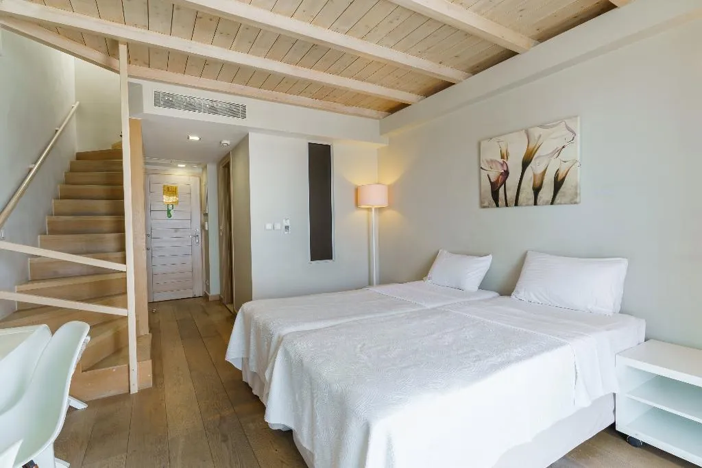FAMILY ROOM DUPLEX Room, Aegean Pearl Hotel, Crete