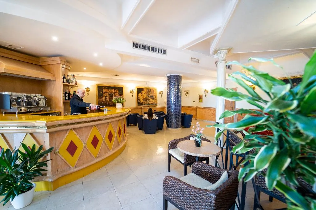 Lobby, Hotel Villa Romana, Catania