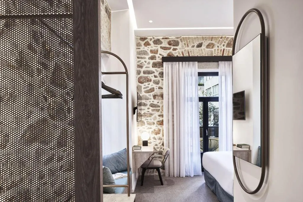 Room, NLH Monastiraki, Athens