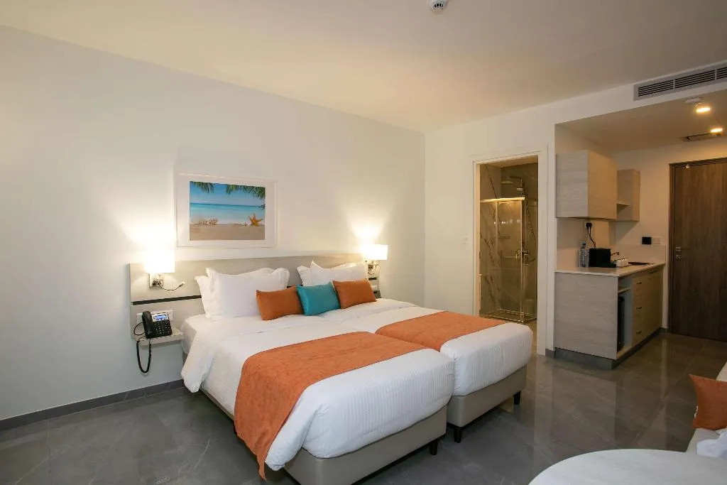 SUITE NON SMOKING Room, Best Western Plus Larco Hotel, Cyprus