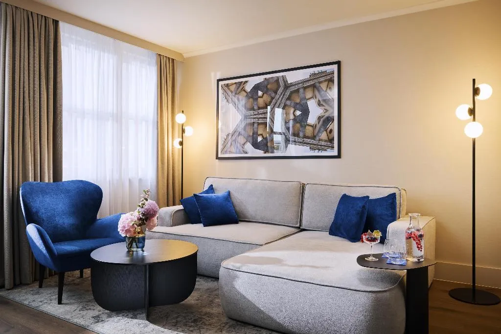 Room, NH Berlin Kurfürstendamm, Berlin