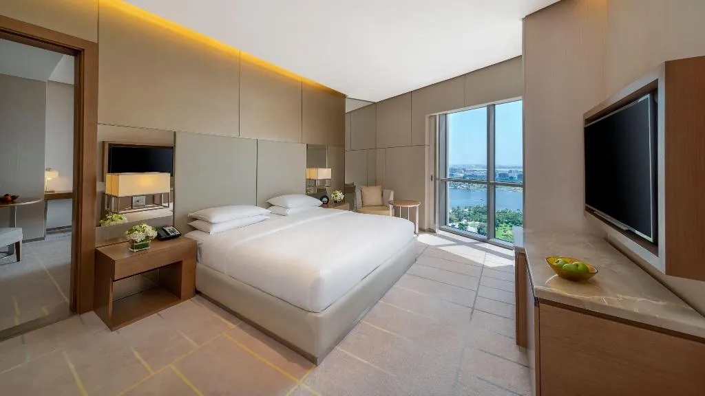 SUITE STANDARD Room, Hyatt Regency Dubai Creek Heights, Dubai