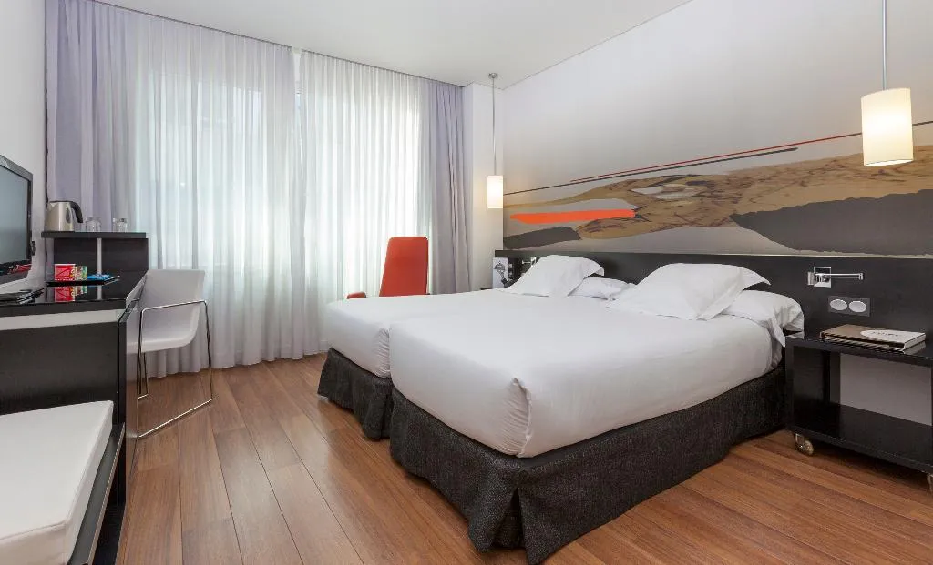 DOUBLE STANDARD Room, Axor Barajas, Madrid