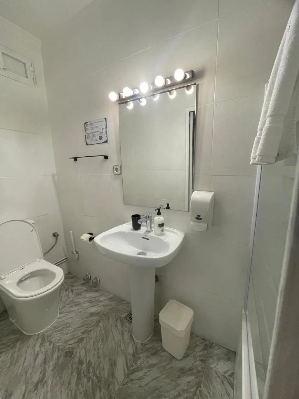 Room, Hotel Arganda, Madrid