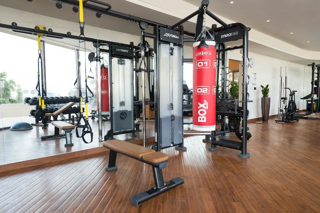 Sports and Entertainment, The Retreat Palm Dubai MGallery by Sofitel, Dubai