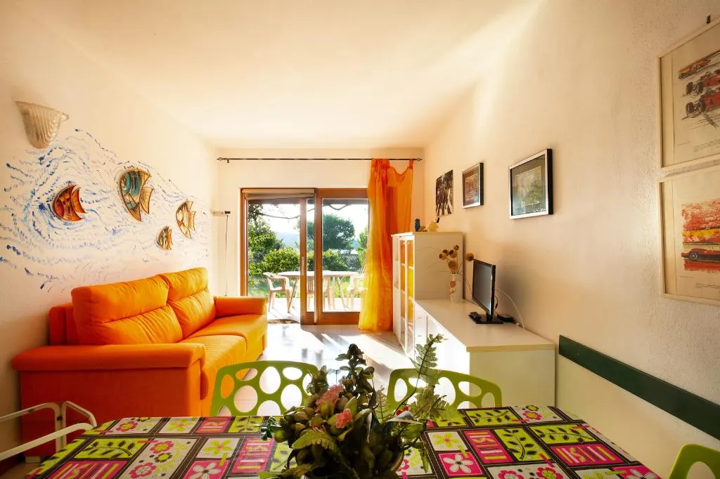 APARTMENT CAPACITY 6 TWO BEDROOMS Room, Porto Coda Cavallo Residence, Olbia