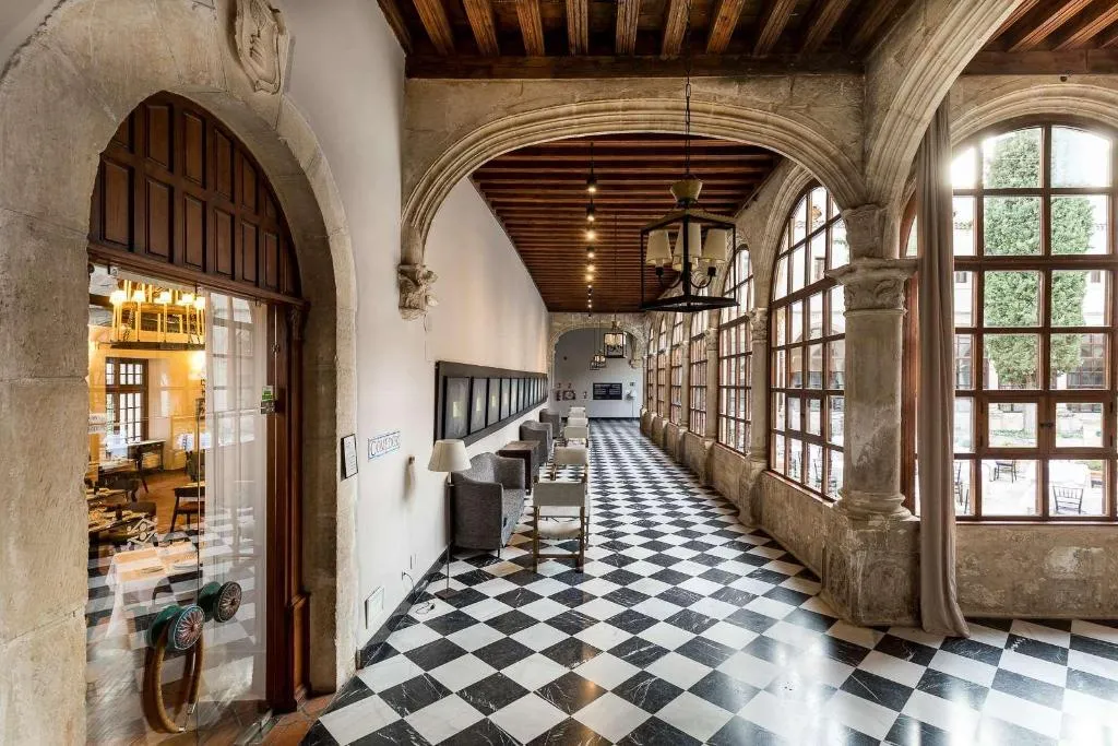 Lobby, Parador de Cuenca, Madrid