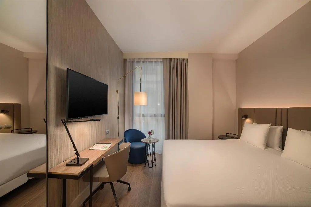 Room, NH Milano Corso Buenos Aires, Milan