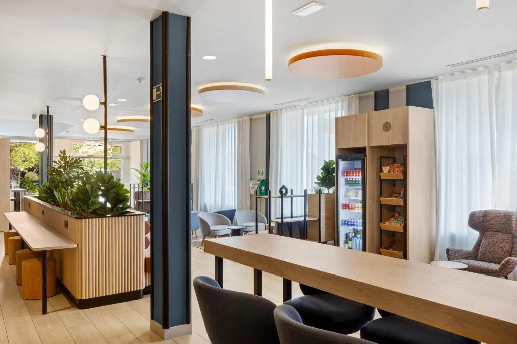 Bar, B&B HOTEL Madrid Alcorcon, Madrid