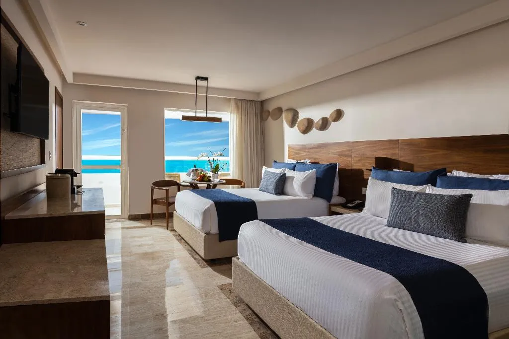TWIN CLUB OCEAN FRONT Room, Dreams Sands Cancun, Cancun Area