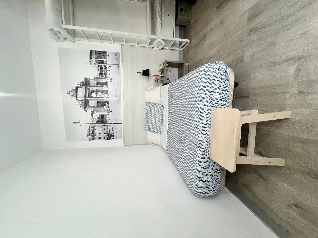 SINGLE STANDARD Room, San Lorenzo, Madrid