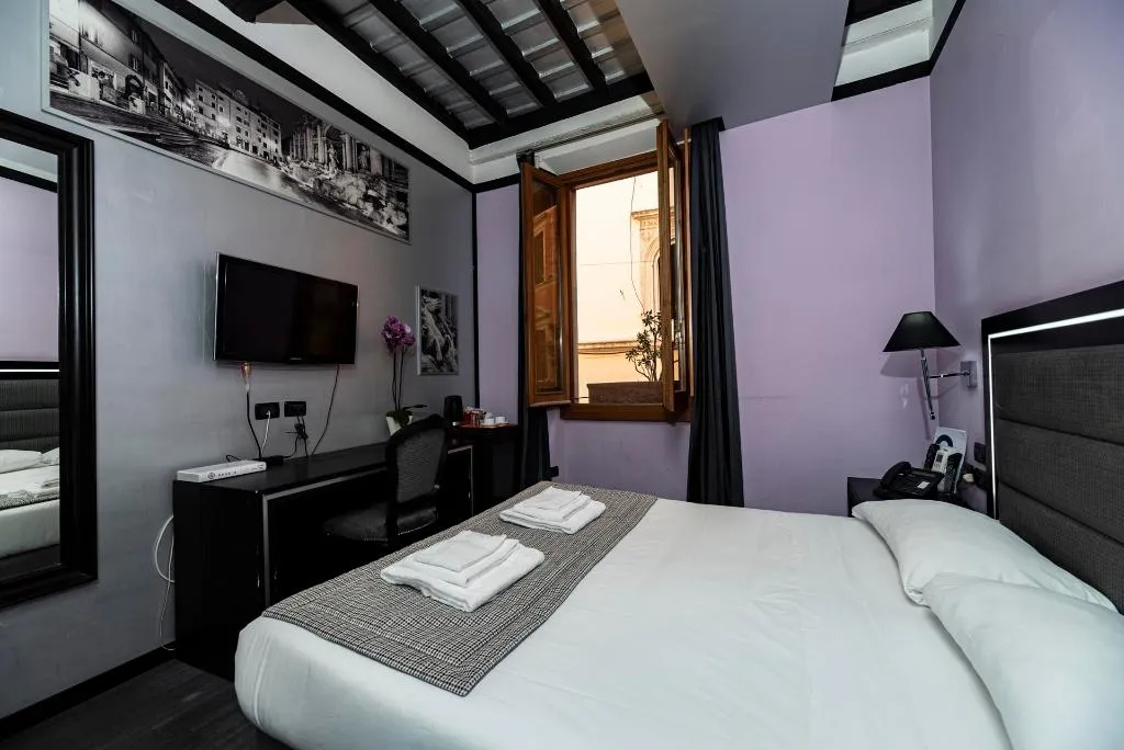 DOUBLE DELUXE Room, Imperium Suite Navona, Rome