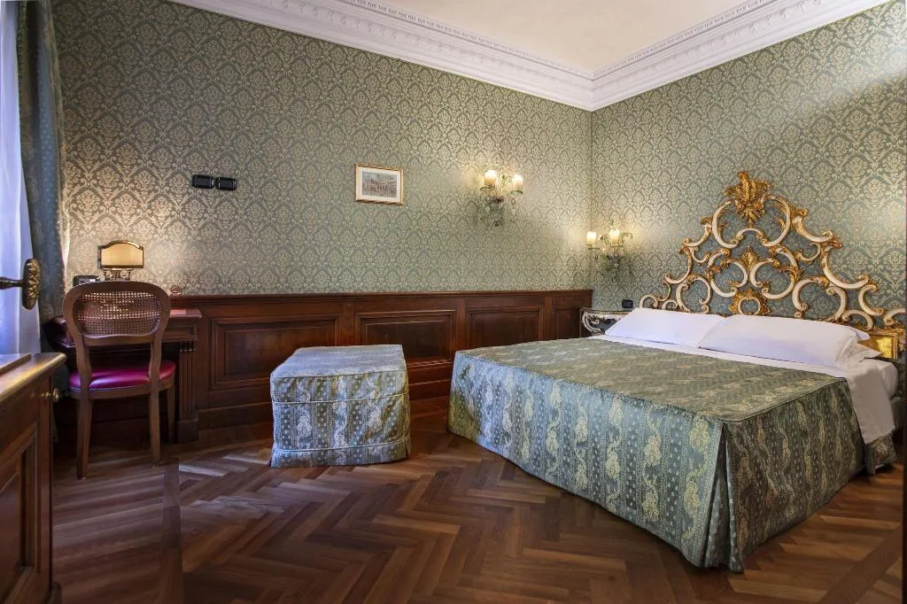 Room, Palazzina Veneziana, Venice