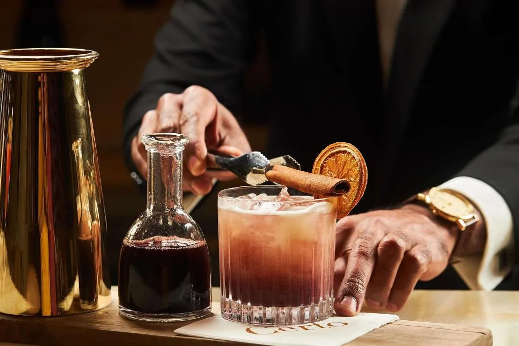 Bar, Radisson Blu Hotel, Dubai Media City, Dubai
