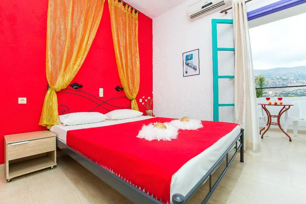 STUDIO CAPACITY 2 Room, Litsa Studios, Crete