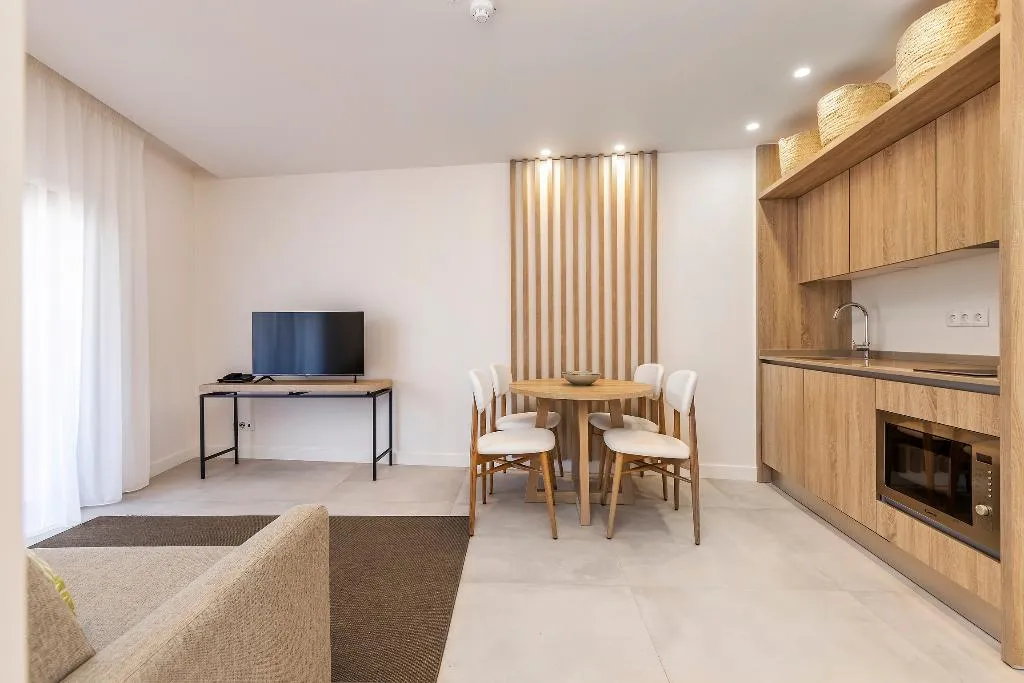APARTMENT DELUXE TWO BEDS Room, Clube Maria Luisa, Algarve
